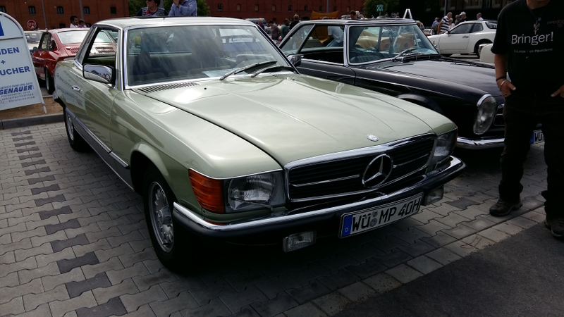 Illustration for article titled Another oldtimer meet photodumpÂ